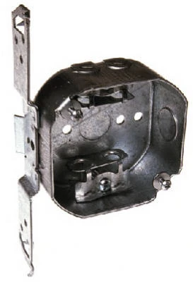 4" X 1.5" Octagon Electrical Box With Ts Bracket & Bx Cable Clamps